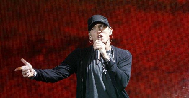 Come fare soldi vendendo droga, Eminem e 50 Cent nel docufilm scandalo