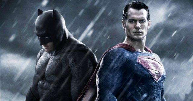 Batman vs Superman: Dawn of Justice, anticipata l’uscita al 25 marzo 2016