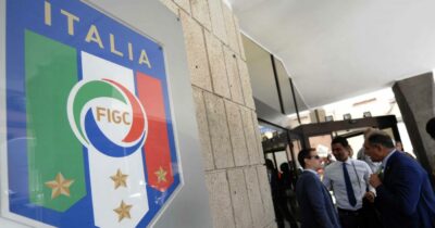 Copertina di Nuova Figc, lo scenario: il sistema vuole preservarsi, la politica punta alla rivoluzione. Allo studio modifiche di legge per commissariare il pallone
