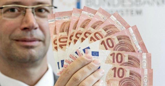 Copertina di Nuovi 10 euro, Codacons: “Si ripeterà il caos della banconota da cinque”