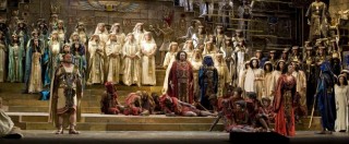 Copertina di La Scala vende l’Aida al Kazakistan. Zeffirelli: “Sono pronto alla denuncia”