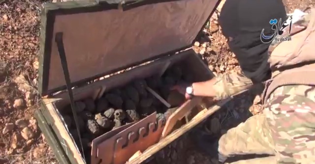 Isis, jihadisti in un video: “Abbiamo preso noi le armi Usa destinate ai curdi”