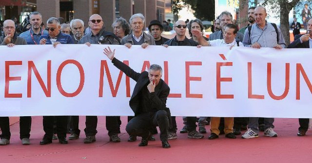 Festival di Roma 2014, con Meno male è lunedì sfila un corteo di detenuti-attori