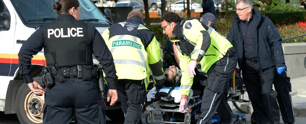 Canada, terrore in Parlamento: 2 morti. Ucciso l’attentatore convertito a Islam