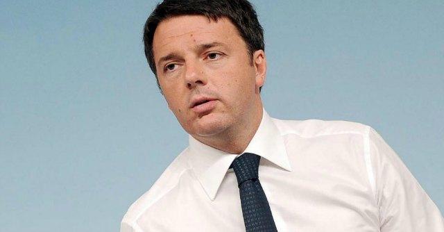 Documento pro Renzi, la maggioranza fa carte false: le firme non sono autentiche