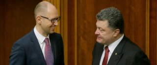Copertina di Elezioni Ucraina, testa a testa Yatseniuk-Poroshenko. “Ora mega coalizione”