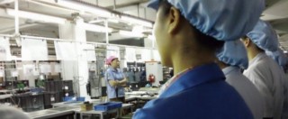 Copertina di Cina, “Barbie, Topolino e Transformer prodotti da operai sempre più sfruttati”