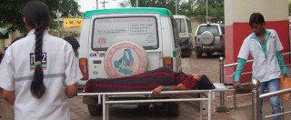 Copertina di India, campagna di sterilizzazione di massa: “11 donne morte in pochi giorni”