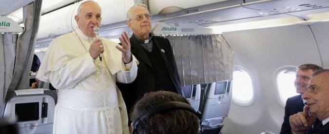 Papa Francesco: “Minaccia terroristi è reale. Ma lo Stato non uccida innocenti”