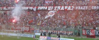 Copertina di Taranto, la società di calcio ai tifosi: “Sei disoccupato? Nostro ospite allo stadio”