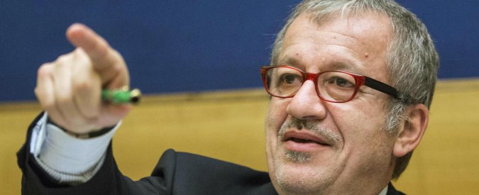 Maroni indagato, ex direttore Eupolis patteggia la pena a 8 mesi