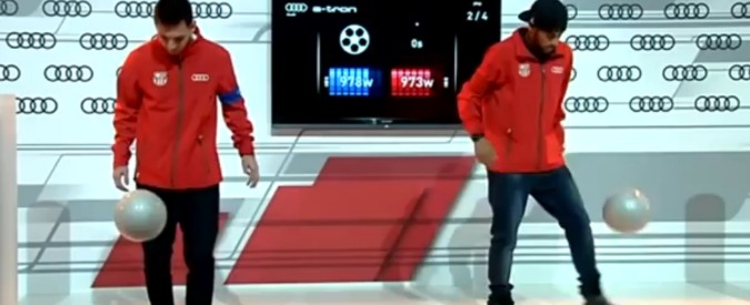 Copertina di Messi vs Neymar, ecco chi produce più energia con i palleggi per ricaricare l’auto