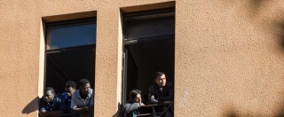 Copertina di Roma, “Forza Nuova” impicca un manichino nella protesta anti-immigrati