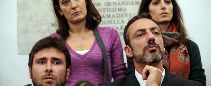 Mafia Capitale, M5s a Marino: ‘Collaboriamo’. Grillo: “Dimissioni del sindaco”