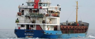 Grecia: nave a largo di Corfù con siriani a bordo dirottata verso la Puglia