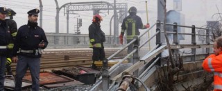 Bologna, incendio sulla linea dell’Alta Velocità: treni in tilt. Lupi: “Terrorismo”