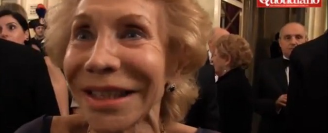 Copertina di Prima della Scala, le veterane: ‘No comment sui costumi. I politici? Restino a Roma’