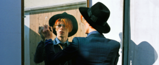 Copertina di David Bowie, “Nothing Has Changed”: tre dischi per una “raccolta definitiva”