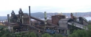 Copertina di Ferriera di Trieste: “La diffida regionale per inquinare meno non è sostenibile”. Serracchiani tace e snobba Il Fatto