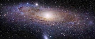 Copertina di Hubble scopre le “rovine” di una antica galassia vicino alla Via Lattea