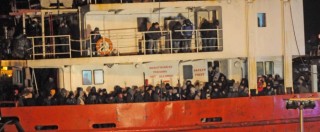 Copertina di Migranti, arrivati a Gallipoli 768 siriani. Smentita la presenza di vittime a bordo