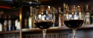 Copertina di Alimentazione: un bicchiere di vino al giorno…toglie davvero il medico di torno?