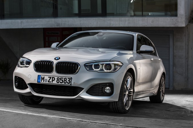 BMW Serie 1, faccia nuova e 3 cilindri