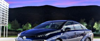 Copertina di Toyota Mirai a idrogeno, ordini sopra le aspettative. In Giappone, 1.500 al mese