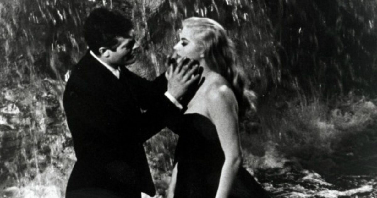 “Oggi Anita Ekberg dovrebbe fare la fila per 2 euro”: la Fontana di Trevi è a pagamento, l’ironia del Financial Times