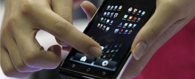 Roaming abolito da giugno 2017. ora la palla passa ai big telefonici ... Roaming abolito
