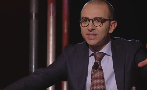 Copertina di Servizio Pubblico, De Angelis e Nazareno Renzoni: dalle olgettine alla riforma della Rai