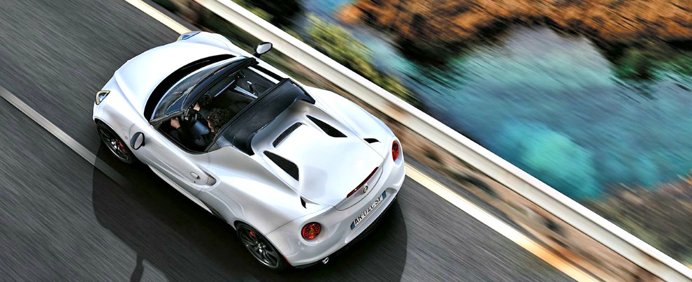 Copertina di Alfa Romeo 4C Spider, la due posti scoperta costa 75.000 euro – Foto
