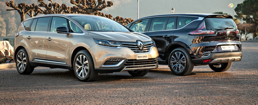 Copertina di Renault Espace, la monovolume-crossover a partire da 32.900 euro – Fotogallery