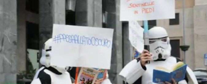 Copertina di Diritti Lgbt, contro le Sentinelle in Piedi: la risposta delle ‘truppe di Guerre stellari’