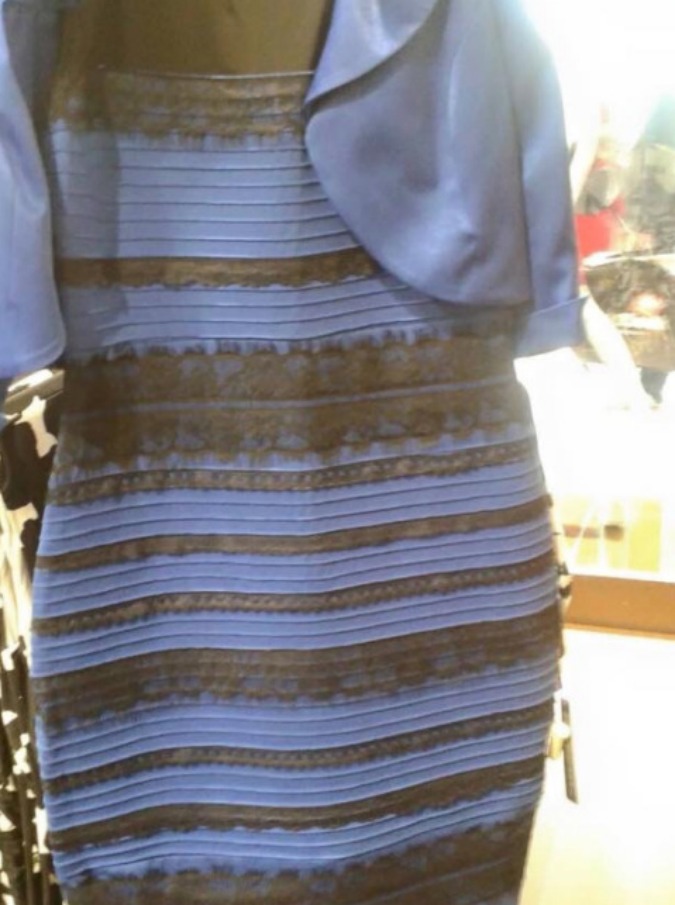 Vestito bianco e oro o nero e blu: “Di che colore è #TheDress?”