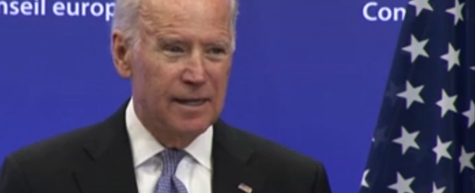 Copertina di Crisi ucraina, Biden è già in guerra: “Usa e Ue si schierino assieme contro la Russia”