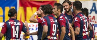 Copertina di San Valentino, il Bologna calcio offre il biglietto alle coppie. Anche a quelle gay