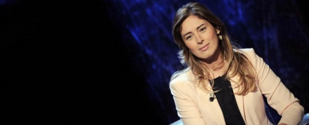 Copertina di SC, Boschi: ‘Non è campagna acquisti. Riforme? Lavoreremo 14 ore tutti i giorni’