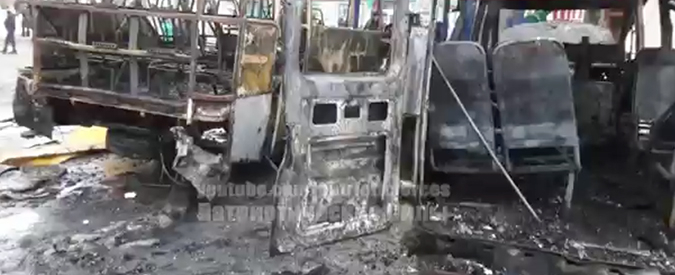 Copertina di Donetsk, in attesa del vertice di Minsk bombe alla stazione dei bus
