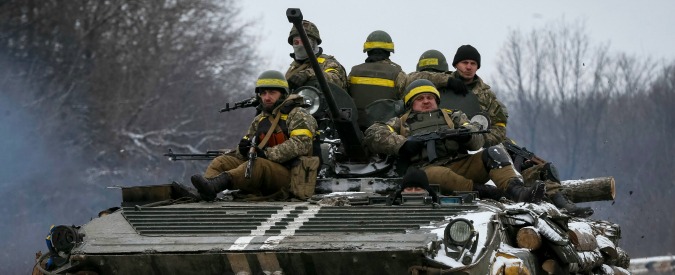 Ucraina, filorussi: “Combattiamo a Debaltseve. Non è negli accordi di Minsk”