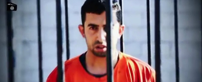 Isis, video pilota giordano bruciato vivo. Amman risponde: ‘Sayida sarà giustiziata’