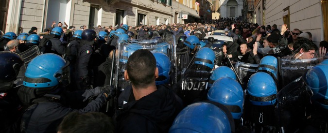 Roma – Feyenoord, sindacato polizia: “Servivano nuove modalità di controllo”