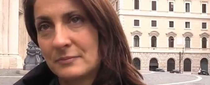 Copertina di Crocetta, M5S: “Non ci faremo strumentalizzare da Renzi per piazzare uno dei suoi in Sicilia”