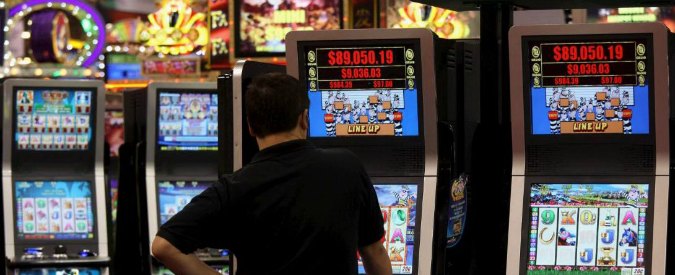 Slot machine, i movimenti del ‘no’ vincono: la lobby dell’azzardo accusa il colpo