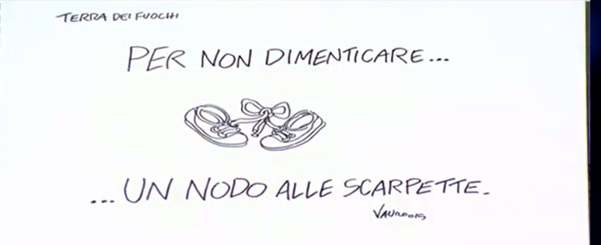 Copertina di Servizio Pubblico, le vignette di Vauro sulla Terra dei Fuochi