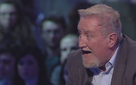 Copertina di Servizio Pubblico, Primikiris: “Serve un nuovo soggetto politico per difendere la classe operaia in Italia”