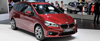 Copertina di Salone di Ginevra 2015, BMW a caccia di nuovi clienti con la Serie 2 Grand Tourer