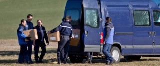 Germanwings, riprese all’alba operazioni di recupero dei corpi: “Lassù è l’inferno”