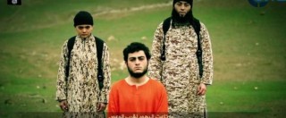 Copertina di Isis, giornalista di Rfi: “Bimbo boia che uccide la presunta spia è francese”