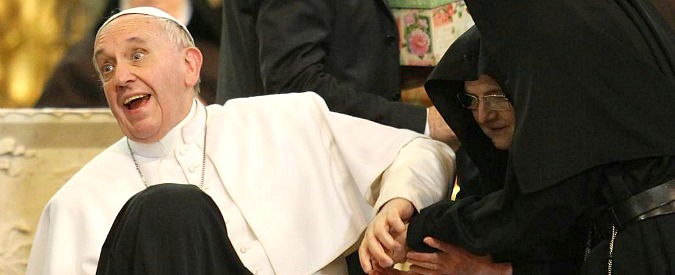 visita del papa a napoli incontro con le suore di clausura